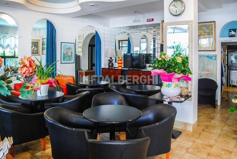 Hotel Barbiani Rimini Ngoại thất bức ảnh